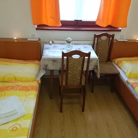 Albergue Ubytovňa A Tavros