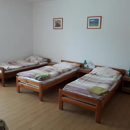 Ubytovňa A Tavros Hostal