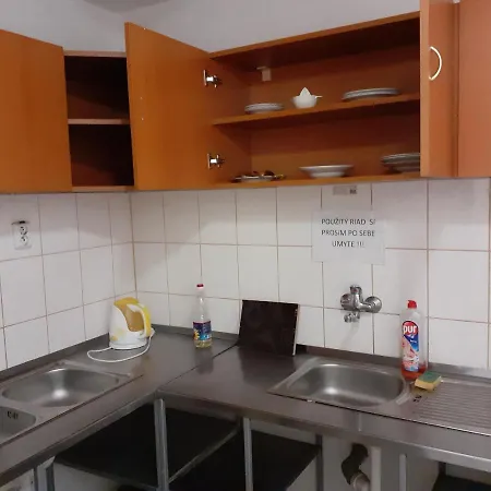 A Tavros Hostel